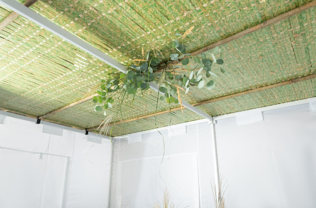 The Royal Sukkah inside